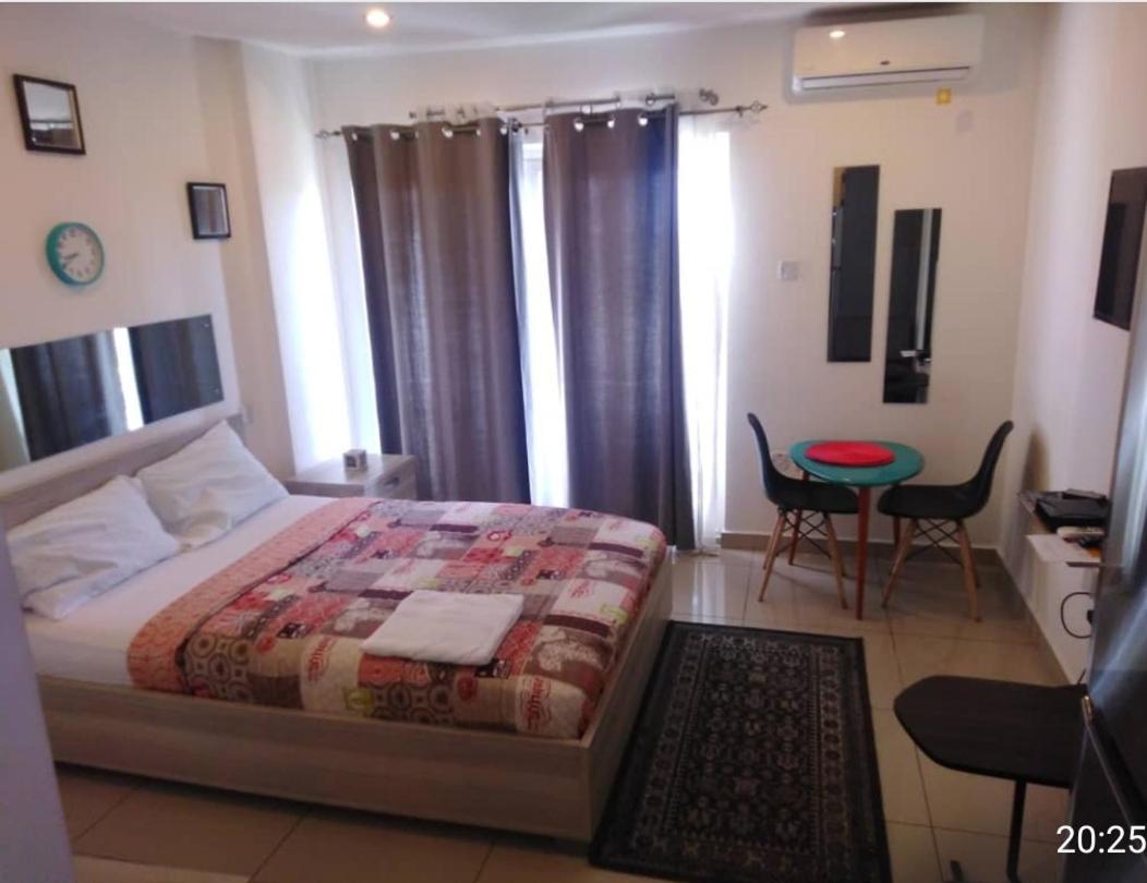 The Gallery Luxury Suites Cpg East Legon Exteriér fotografie