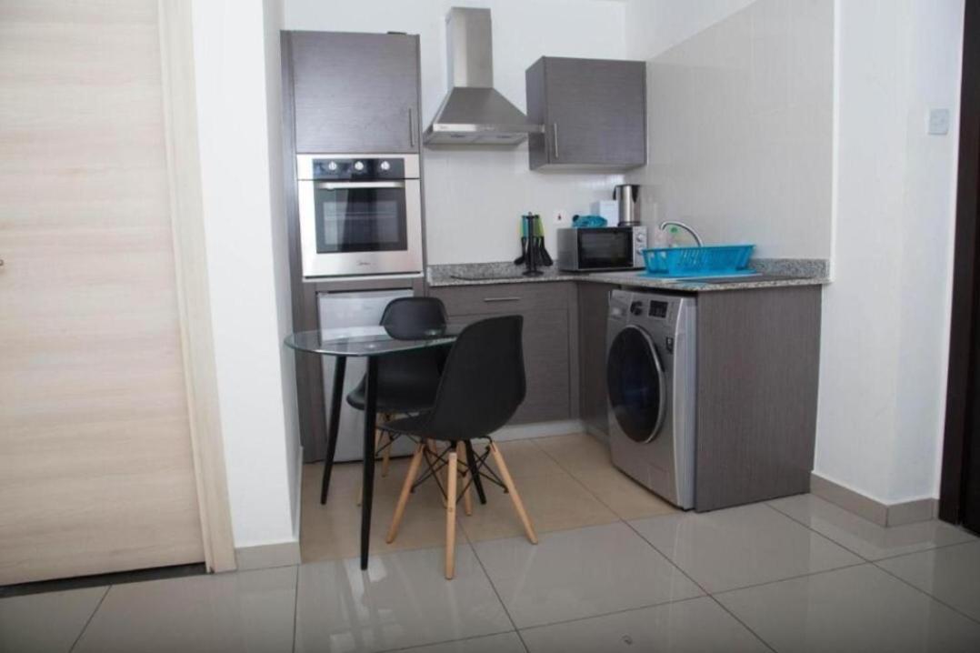 The Gallery Luxury Suites Cpg East Legon Exteriér fotografie